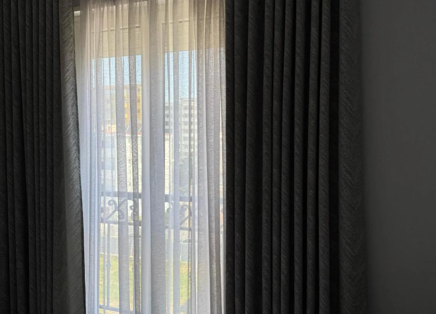 Diell Hotel Durrës 3*,